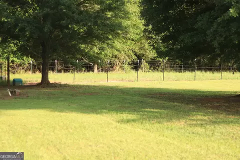 Exterior - 101 Orchard Rd, Perry, GA 31069 photo 2 of 2