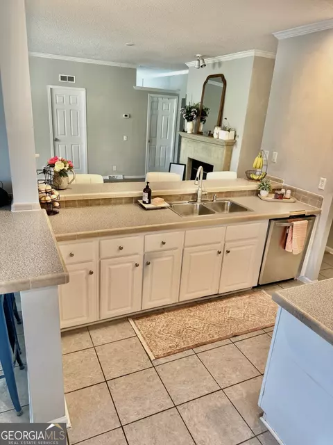 Kitchen - 101 Orchard Rd, Perry, GA 31069 photo 2 of 4