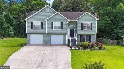 1520 La Maison Dr, Lawrenceville, GA 30043