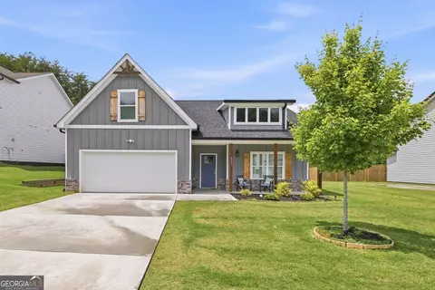 6555 River Station Dr, Lula, GA 30554