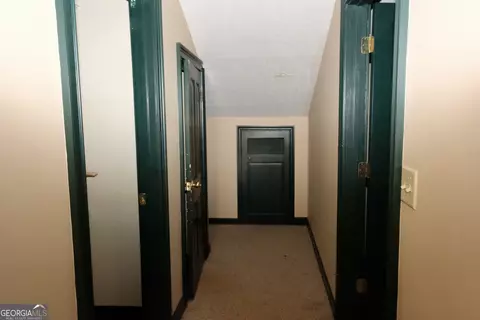 Entry Way - 1825 Groaning Rock Rd, Commerce, GA 30530 photo 7 of 10