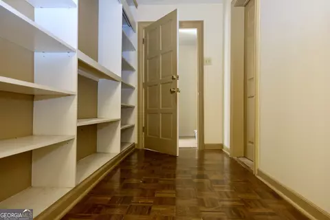 Entry Way - 1825 Groaning Rock Rd, Commerce, GA 30530 photo 2 of 10