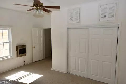 Bedroom - 1825 Groaning Rock Rd, Commerce, GA 30530 photo 4 of 9
