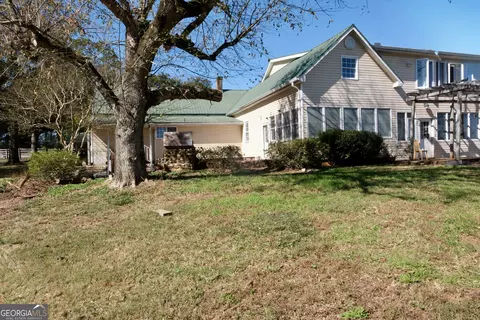 Exterior - 1825 Groaning Rock Rd, Commerce, GA 30530 photo 1 of 13