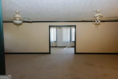 Living - 1825 Groaning Rock Rd, Commerce, GA 30530 photo 10 of 11