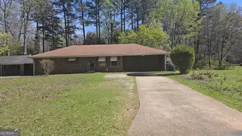 1338 Oakdale Dr, Griffin, GA 30224