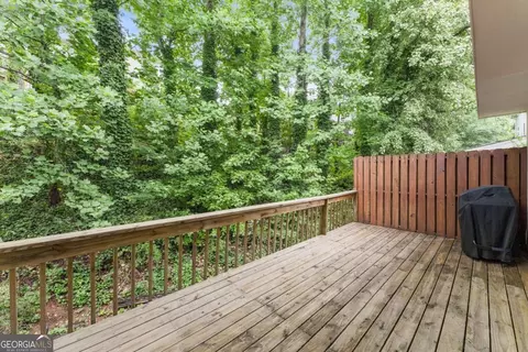 Exterior - 3914 Meeting St, Duluth, GA 30096 photo 5 of 7