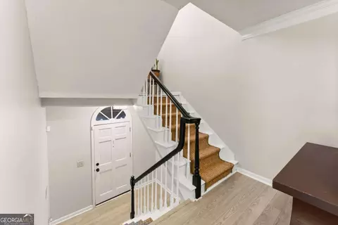 Entry Way - 3914 Meeting St, Duluth, GA 30096 photo 2 of 3