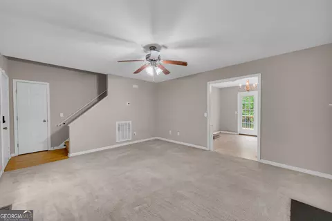 Living - 26 Candlestick Dr, Hull, GA 30646 photo 5 of 5
