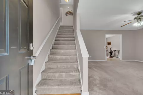 Entry Way - 26 Candlestick Dr, Hull, GA 30646 photo 1 of 3