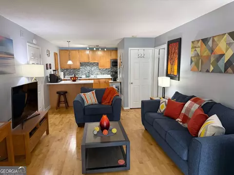 2657 Lenox Rd NE #B23, Atlanta, GA 30324
