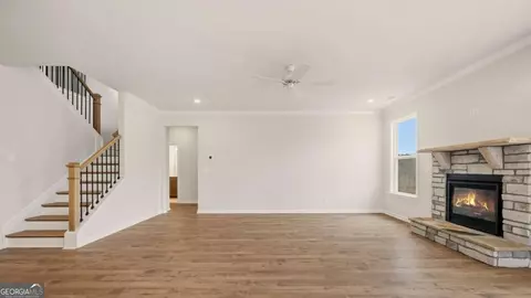 Living - 502 Beachview Rd, Hampton, GA 30228 photo 1 of 3