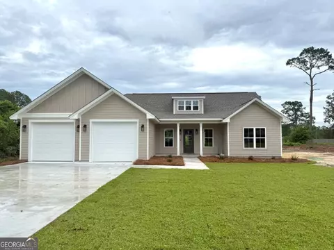 2702 Thomas St, Adel, GA 31620