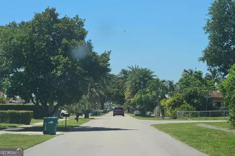 Undisclosed, Hialeah, FL 33012 photo 5