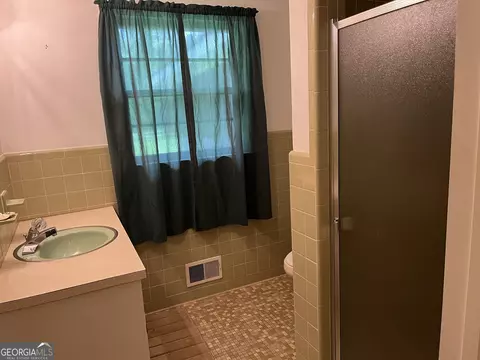 Bath - 30 Highway 411 SE, Cave Spring, GA 30124 photo 2 of 2
