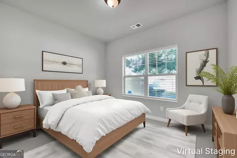 Bedroom - 439 Fall Ct, Pendergrass, GA 30567 photo 3 of 4