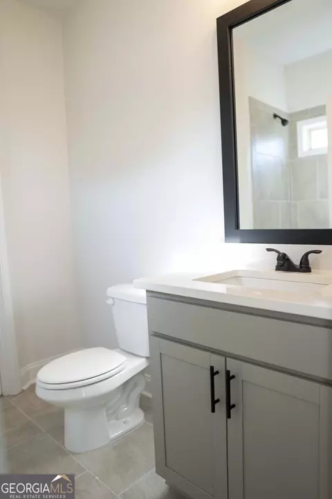 Bath - 600 Beaver Ct, Perry, GA 31069 photo 1 of 7