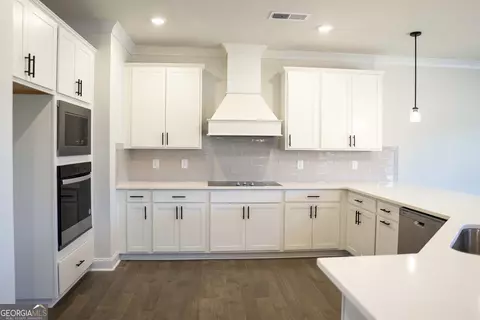 Kitchen - 600 Beaver Ct, Perry, GA 31069 photo 1 of 4