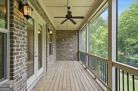 Exterior - 337 Rosshandler Rd, Suwanee, GA 30024 photo 3 of 4