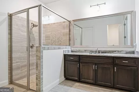 Bath - 337 Rosshandler Rd, Suwanee, GA 30024 photo 3 of 3