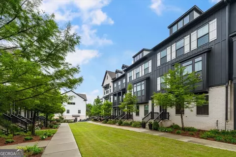 935 Catamaran Ct, Alpharetta, GA 30005