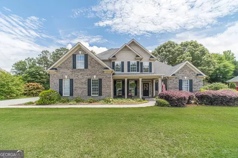 1245 Oakwood Pl, Loganville, GA 30052