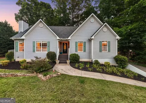 1086 Fieldstone Dr, Canton, GA 30114