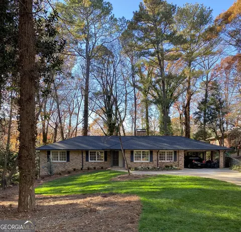 6838 Brandon Mill Rd NW, Sandy Springs, GA 30328