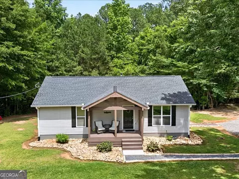 723 Summers Mckoy Rd, Newnan, GA 30263