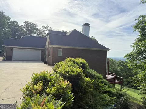 865 Laurel Ridge Rd, Cleveland, GA 30528
