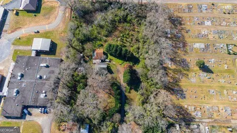 101 E Chambers St, Forsyth, GA 31029 photo 6