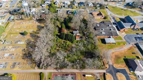101 E Chambers St, Forsyth, GA 31029 photo 7