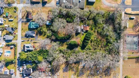 101 E Chambers St, Forsyth, GA 31029 photo 12