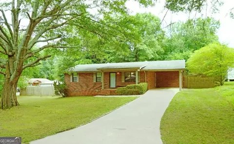 Exterior - 307 6th Ave, Winder, GA 30680 photo 2 of 5