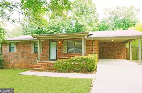 307 6th Ave, Winder, GA 30680