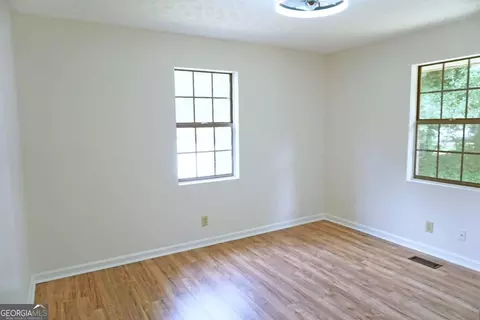 Bedroom - 307 6th Ave, Winder, GA 30680 photo 1 of 3