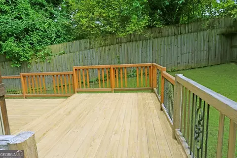 Exterior - 307 6th Ave, Winder, GA 30680 photo 4 of 5
