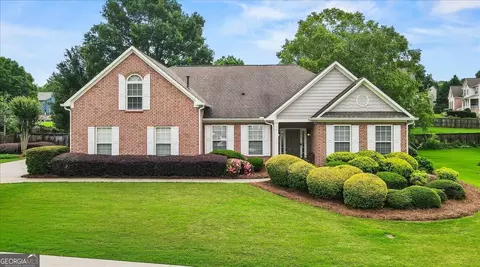 311 Meadowcrest Cir, Canton, GA 30115