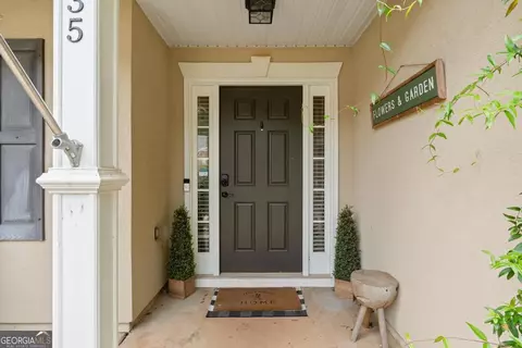 Exterior - 235 Creekside Cir, Hampton, GA 30228 photo 4 of 11