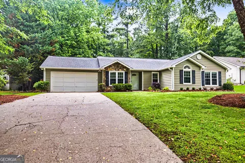 204 Kentwood Dr, Peachtree City, GA 30269