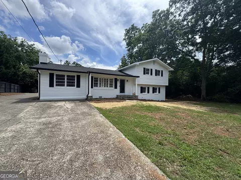 108 Valley Dr, Cartersville, GA 30120