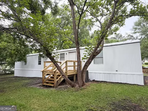 Exterior - 408 Register St, Dexter, GA 31019 photo 2 of 2