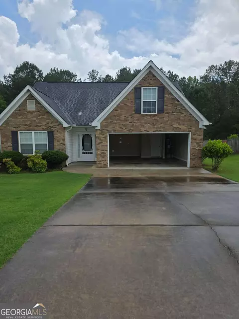 113 Perimeter Dr, Lagrange, GA 30241