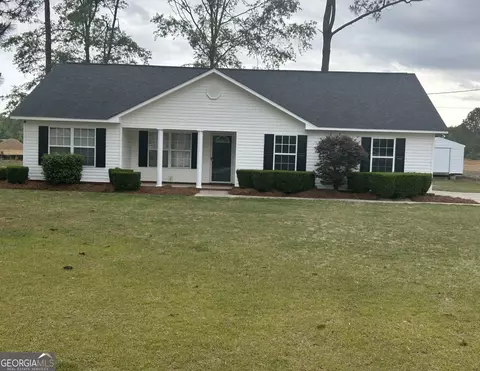 168 Mccall Ave, Reidsville, GA 30453