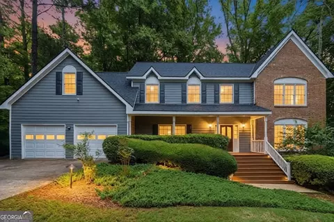1080 Pebble Bend Dr, Grayson, GA 30017