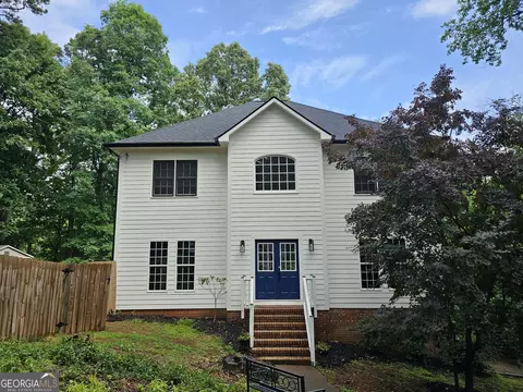 225 Nacoochee Dr, Woodstock, GA 30188