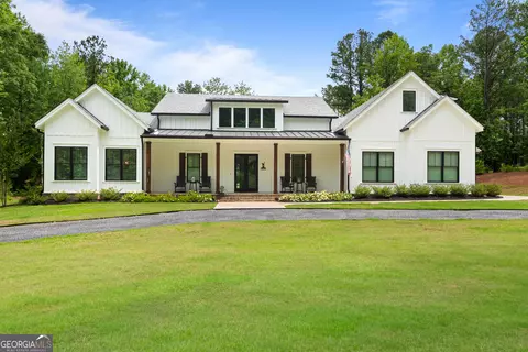 1230 Blalock Lakes Dr, Newnan, GA 30263