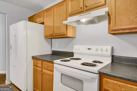 Kitchen - 65 Mabry Place Ct, Covington, GA 30014 photo 3 of 3