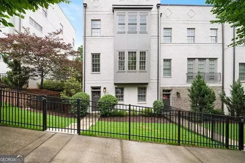 6083 Boylston Dr, Sandy Springs, GA 30328