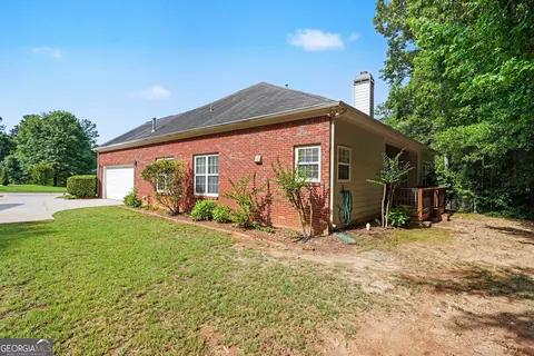 8195 N Links Dr, Covington, GA 30014 photo 17